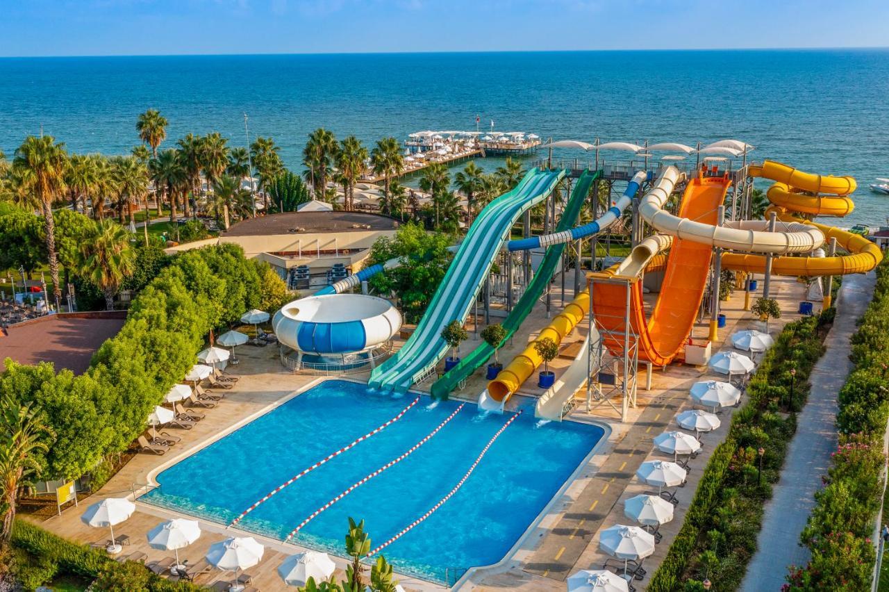 Bellis Deluxe & Heated For Winter Aqua Park מלון